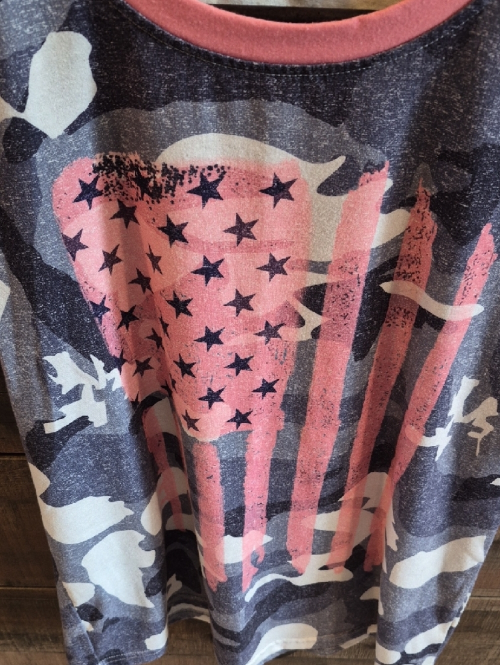 Womens Pink/ Blue T - Picture 2 of 3